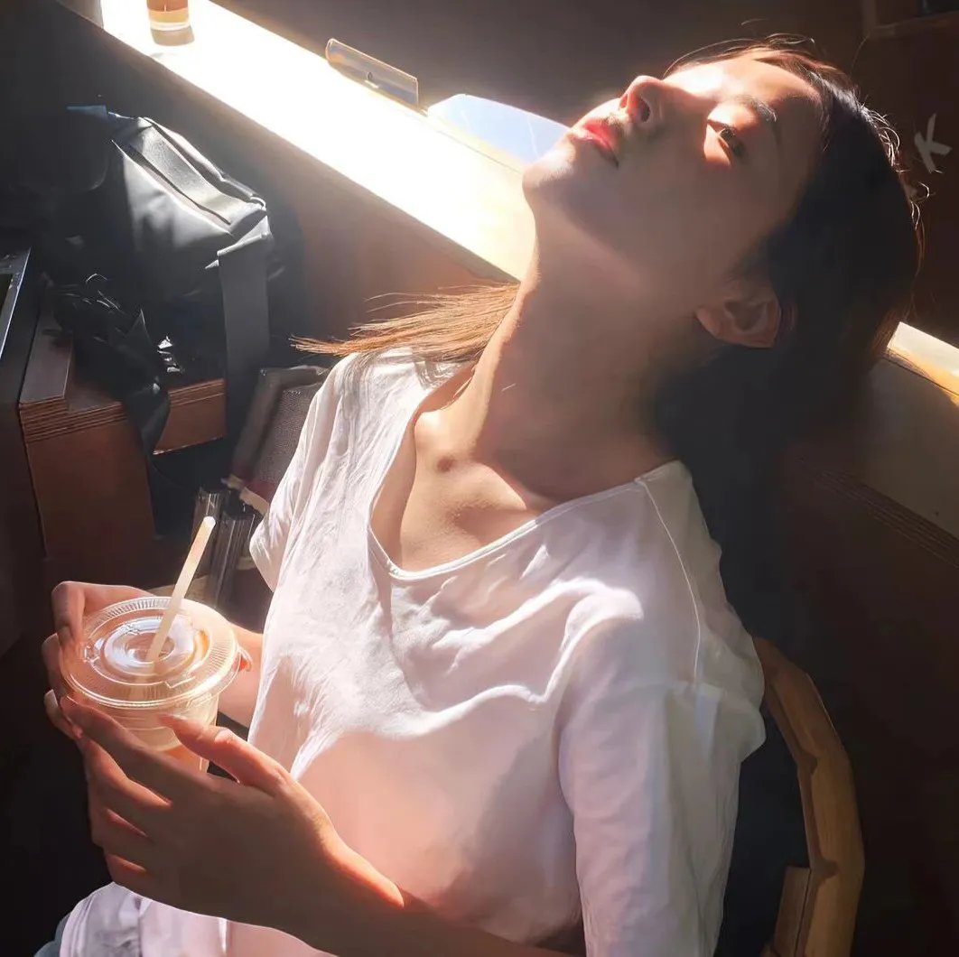 理想照耀中国